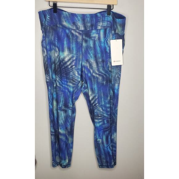 NWT lululemon Invigorate HR Tight Foil Size 20 Blue Shapeshifter Flux Blue Multi - Picture 2 of 12